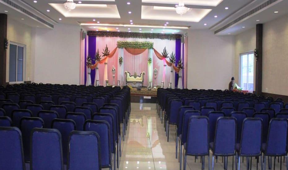 Sri Srinivasa Residency Hotel Kadapa Exterior photo